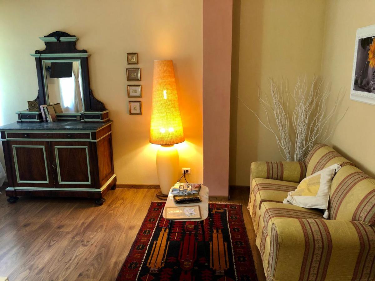 Appartamenti La Menaresta Quiet & Relax Near Bellagio Magreglio Exteriör bild